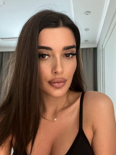 Амина предлагает дискретный эскорт в Киеве и пригороде