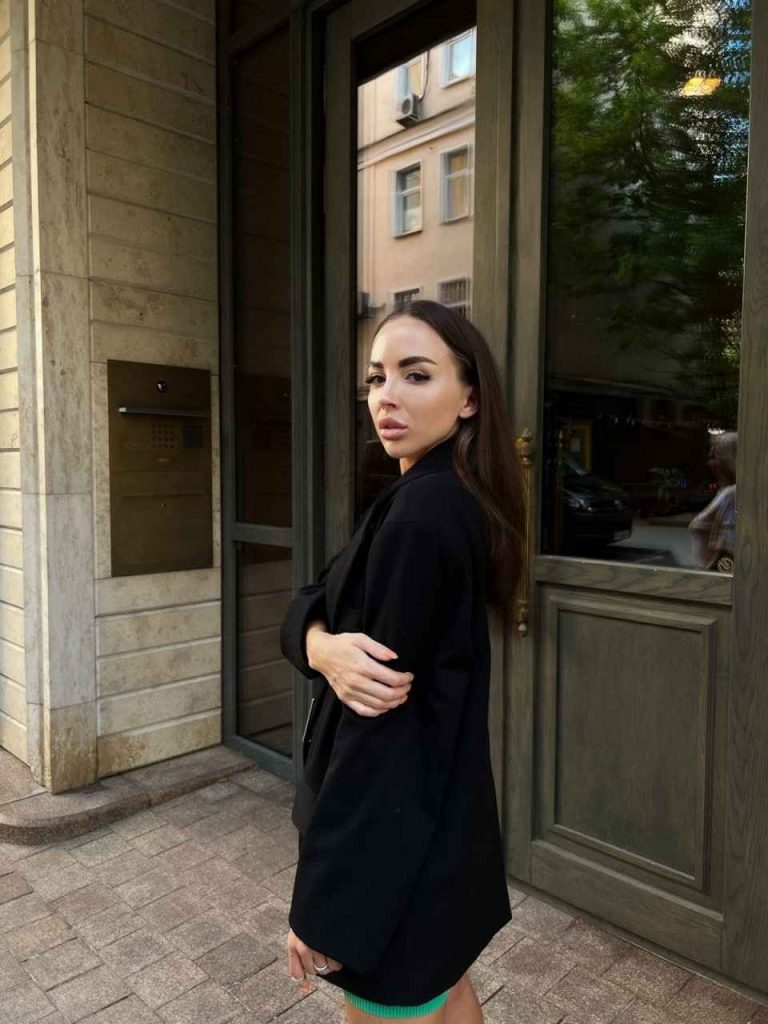 Эротичная девушка Элизабет из Киева