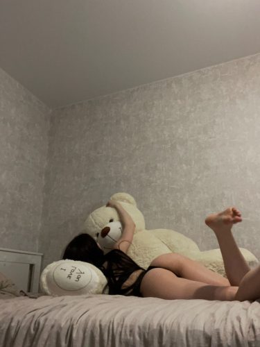 Катя 😈 — вип эскорт в Киеве