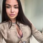 Молли — элитная эскортница в Киеве
