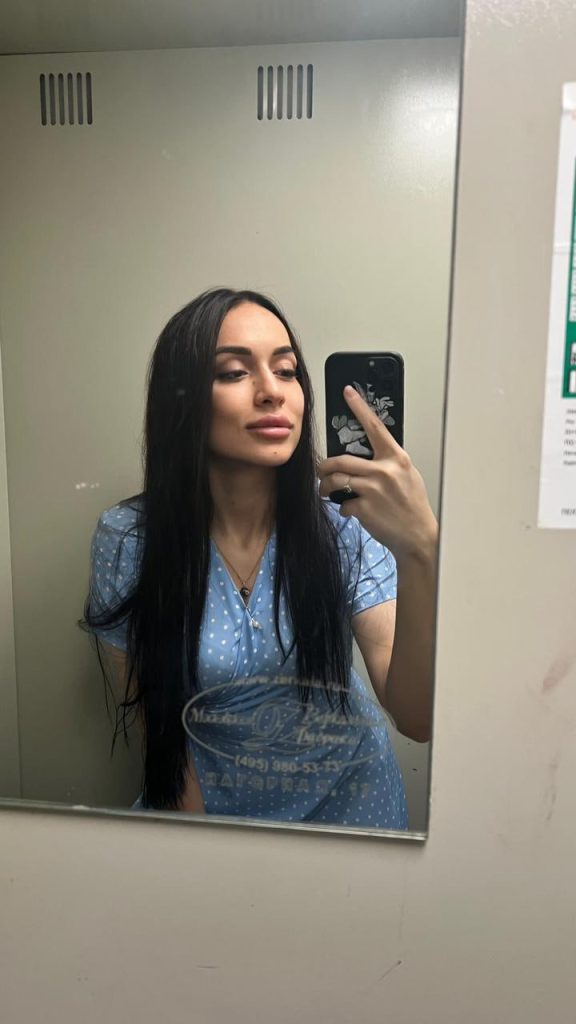 Портрет Алесечка — VIP девушка из Киева