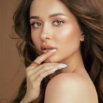 Оливия — элитная эскортница в Киеве